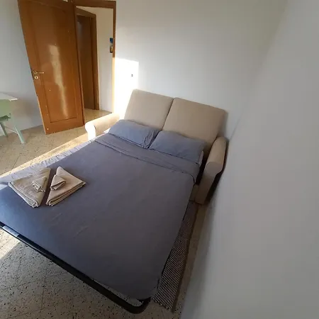 Διαμέρισμα Spacious With Mountain Panorama Παλέρμο