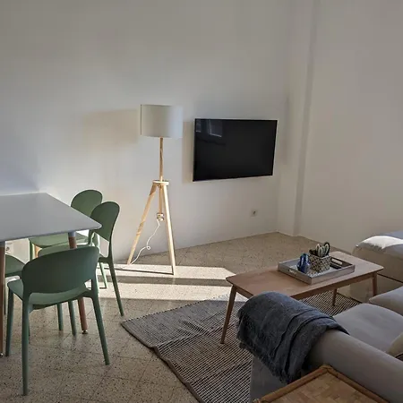 Spacious With Mountain Panorama * Παλέρμο
