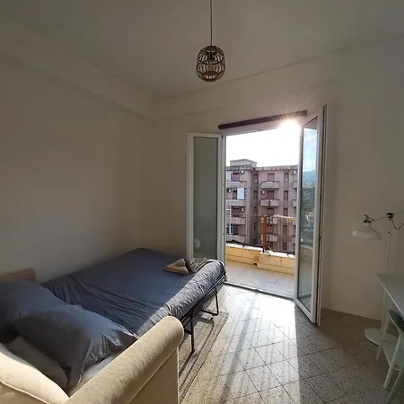 Spacious With Mountain Panorama